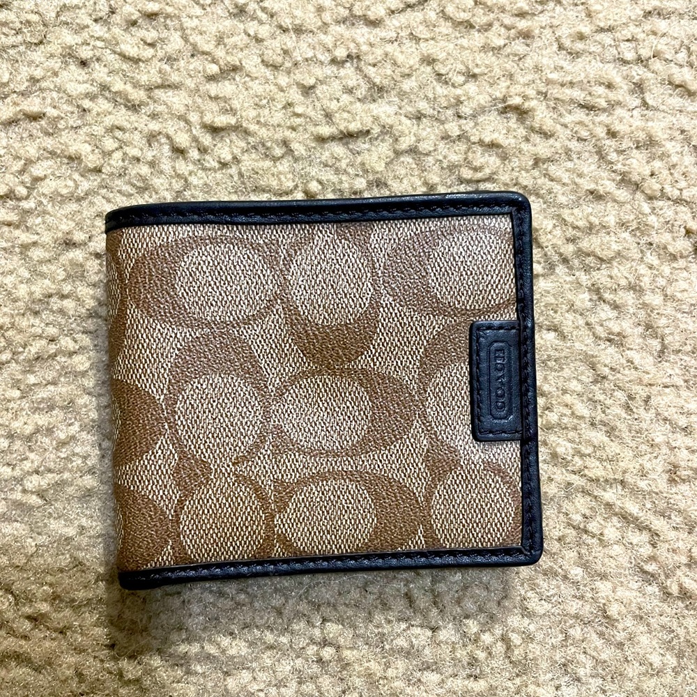 Coach wallet